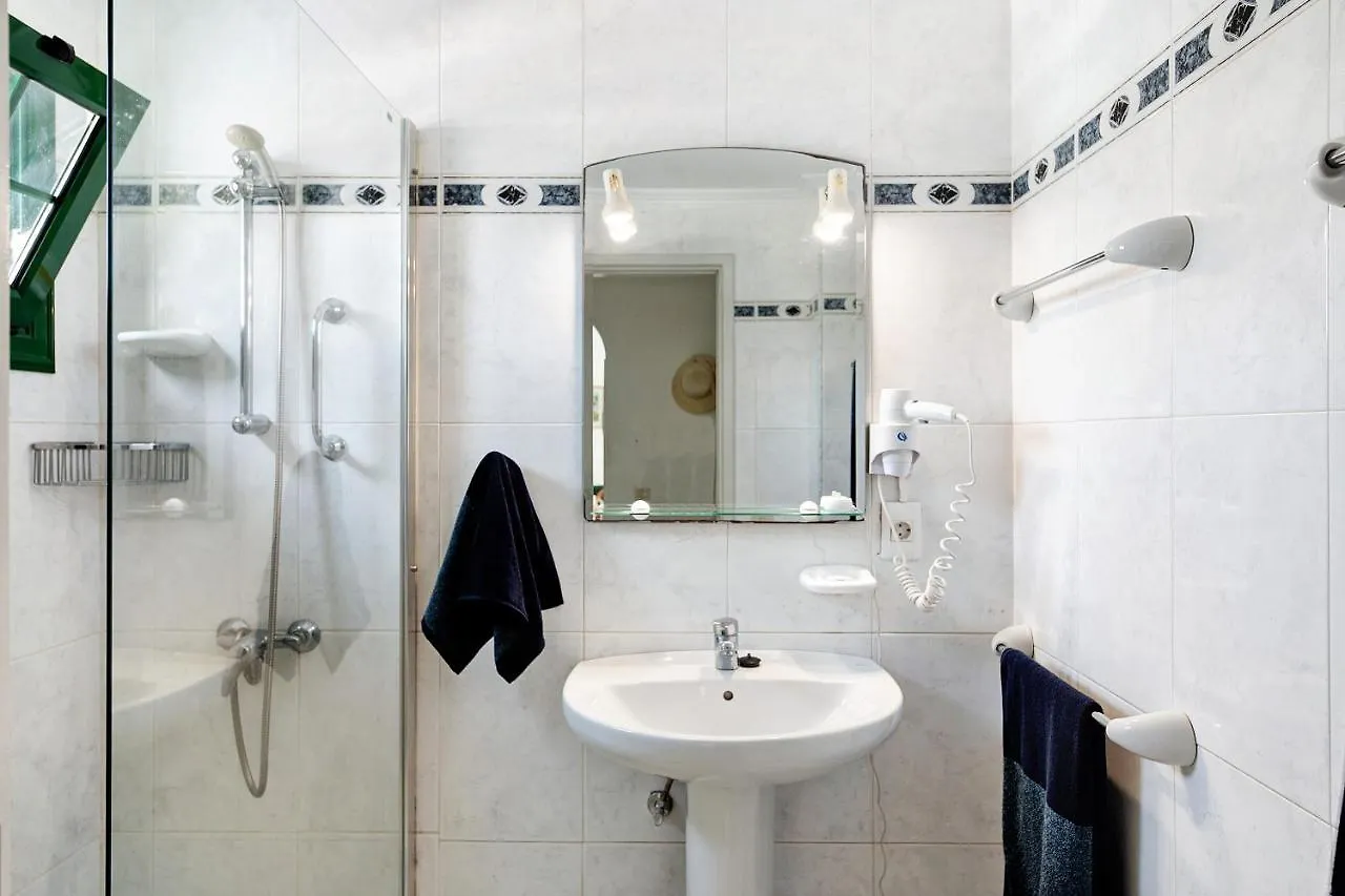 Spacious Sunny Relaxing Lanzarote Villa Puerto del Carmen