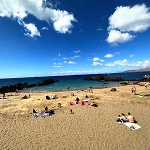 Playa Chica, Vistas Al Mar Lanzarote Apartment